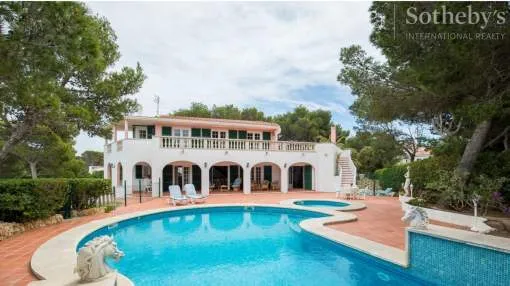Fantastic property with panoramic views Fantastic property with panoramic views